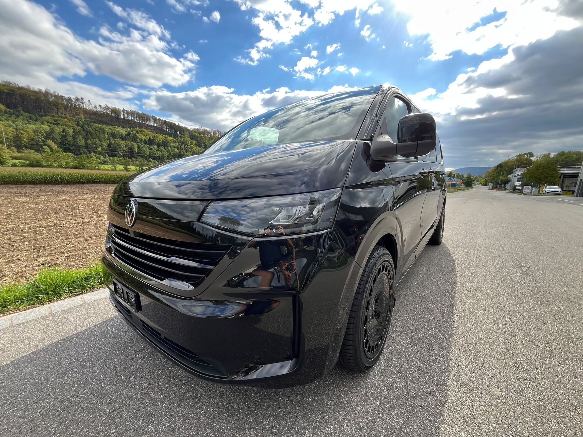 VW 4X4 "LANG CARAVELLE" 9 PLÄTZER. 2.0 TDI LWB 4 MOTION AUTOMAT. CH WAGEN 5 TÜRIG.-image-9