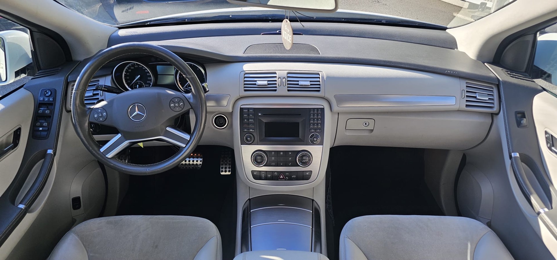 MERCEDES-BENZ R 350 CDI 4Matic 7G-Tronic-image-11