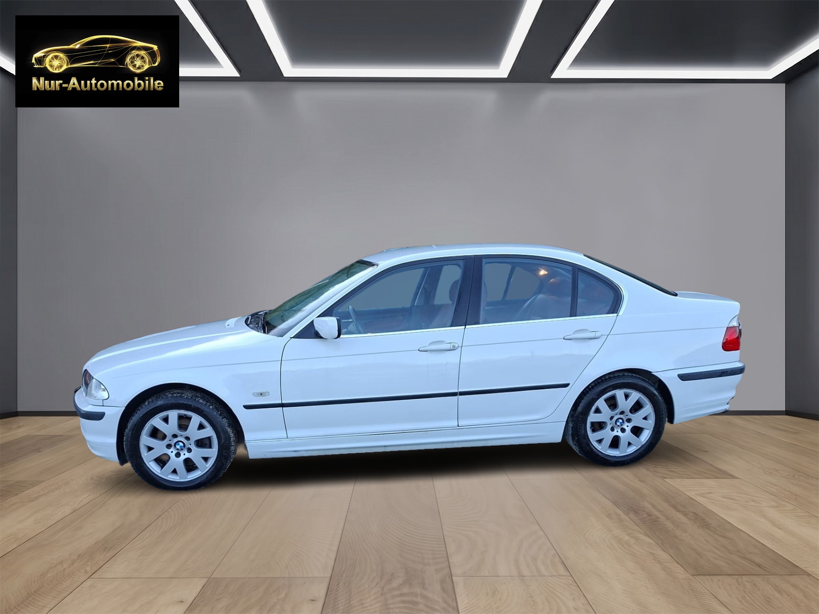 BMW 325xi-image-1
