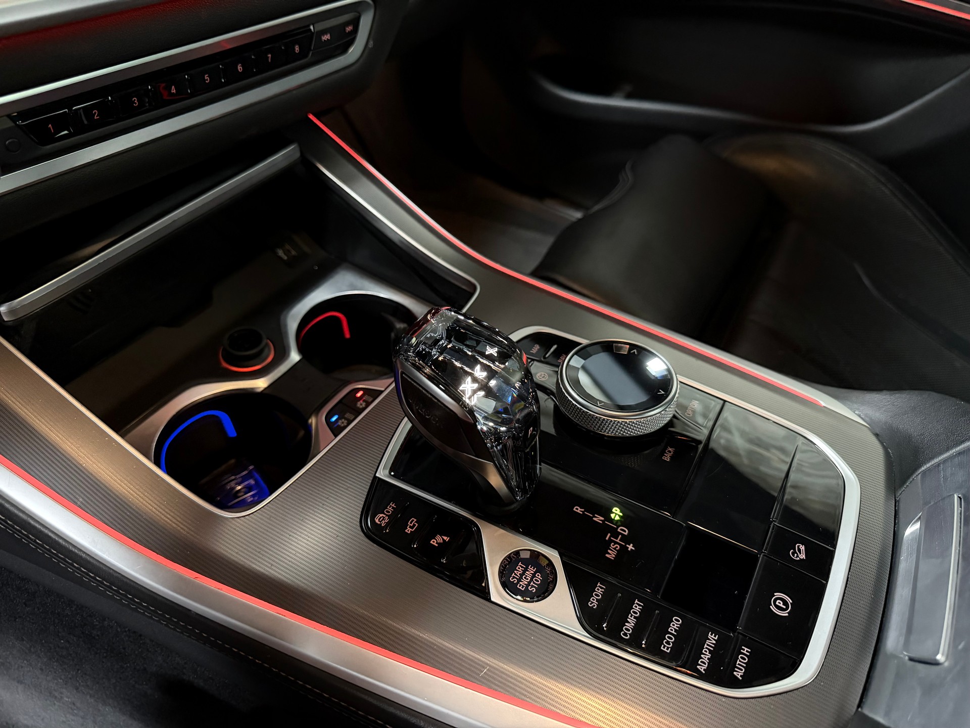 BMW X5 xDrive 48V 40d M Sport Steptronic-image-18