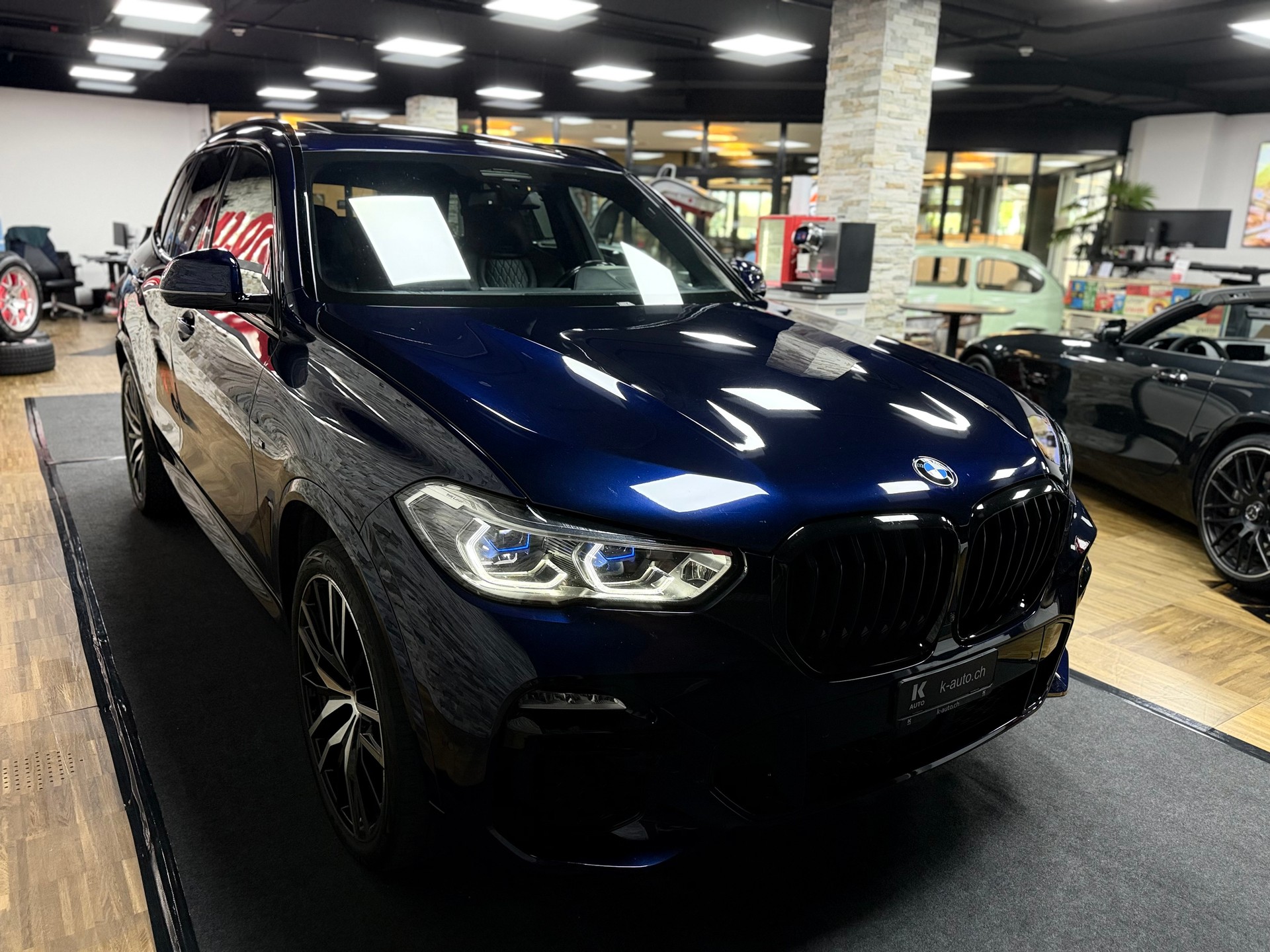 BMW X5 xDrive 48V 40d M Sport Steptronic-image-6