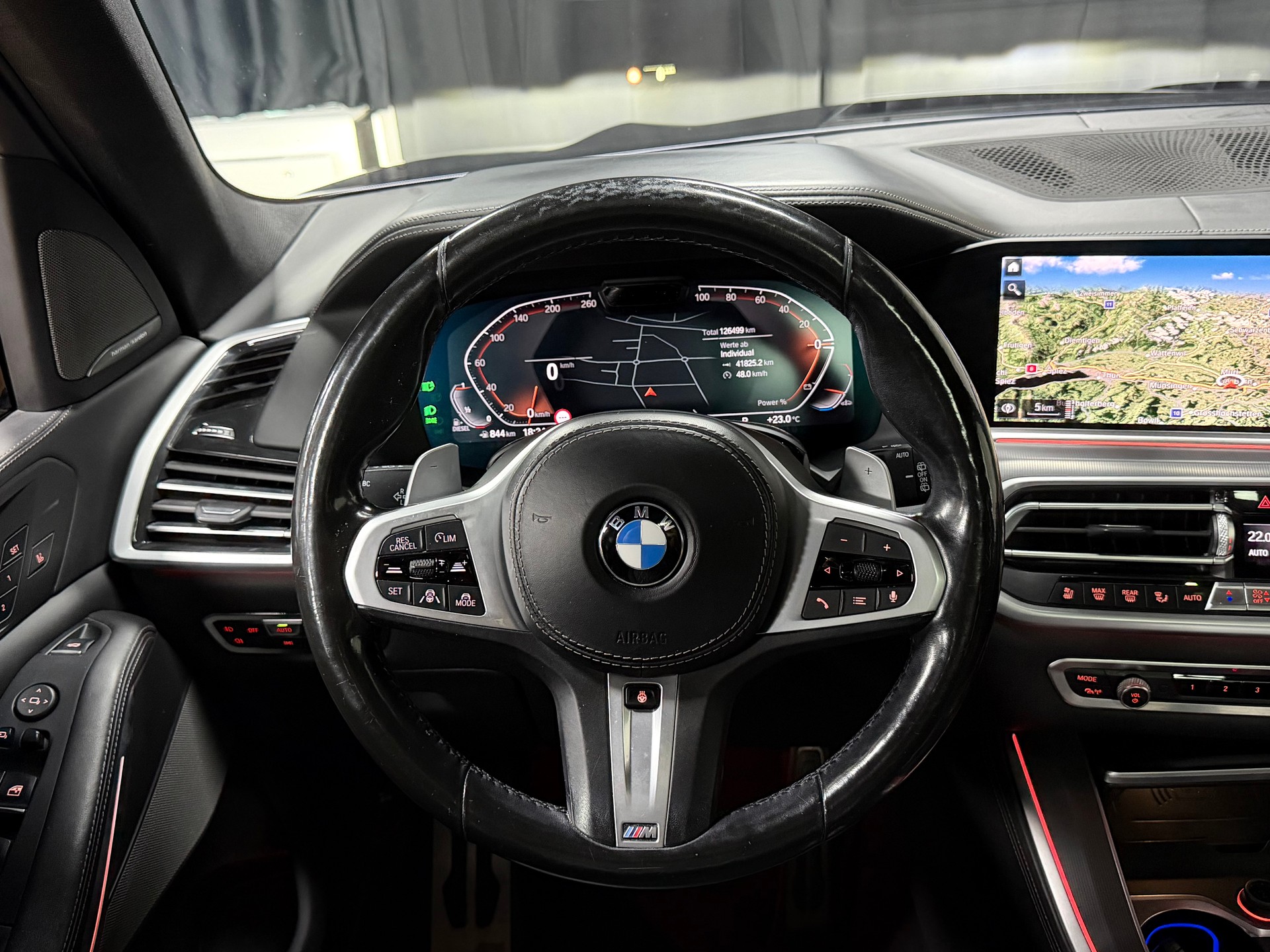 BMW X5 xDrive 48V 40d M Sport Steptronic-image-16