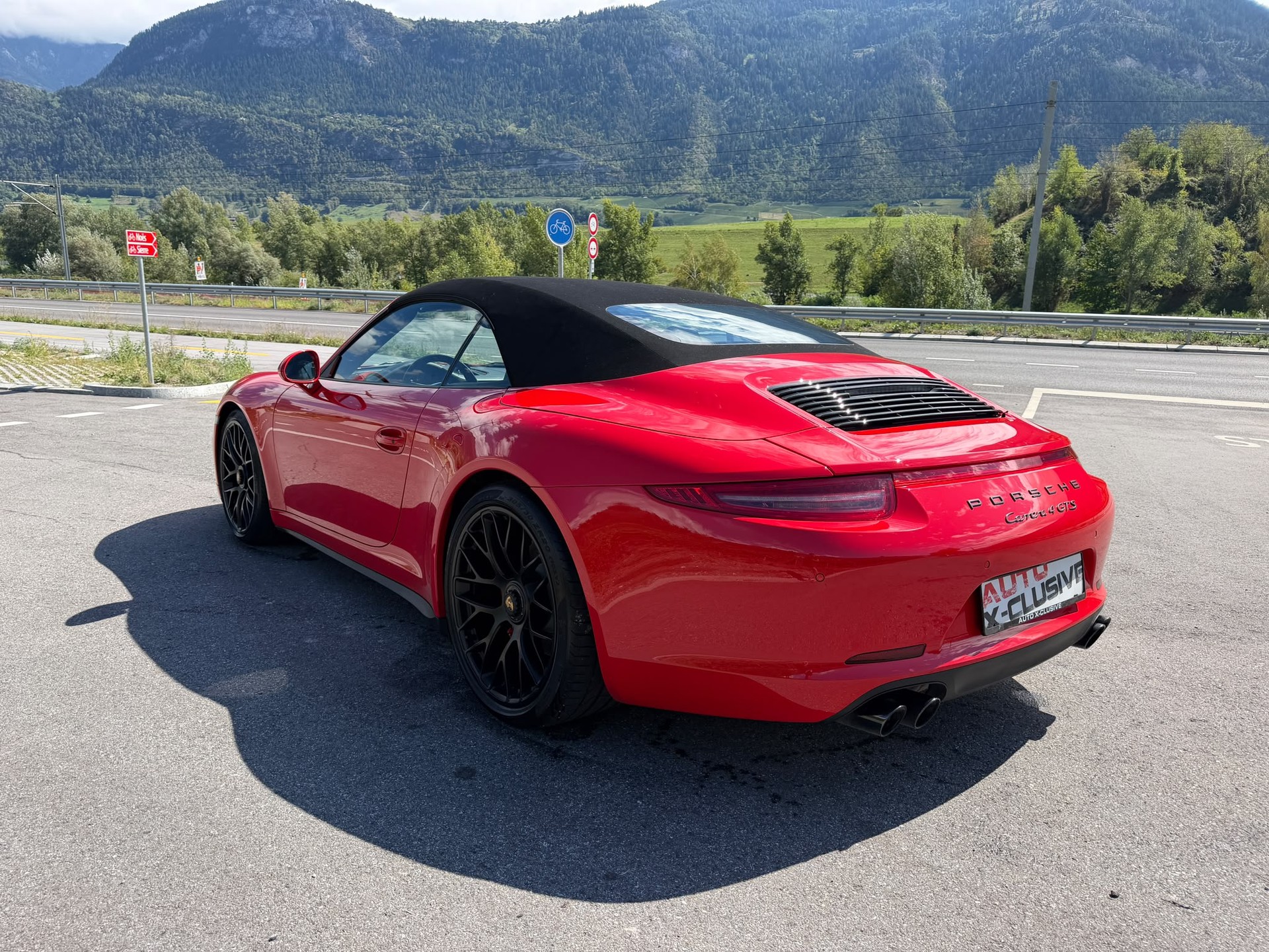 PORSCHE 911 Cabrio Carrera 4 GTS PDK-image-3