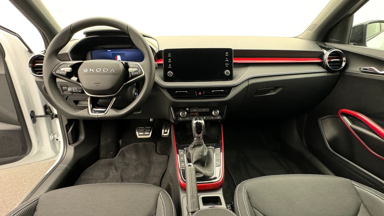 SKODA Fabia 1.0 TSI Monte Carlo DSG-image-5
