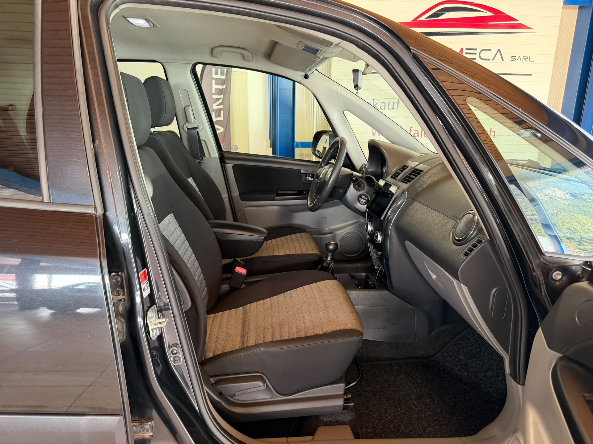 SUZUKI SX4 1.6 16V GL Top 4WD-image-17