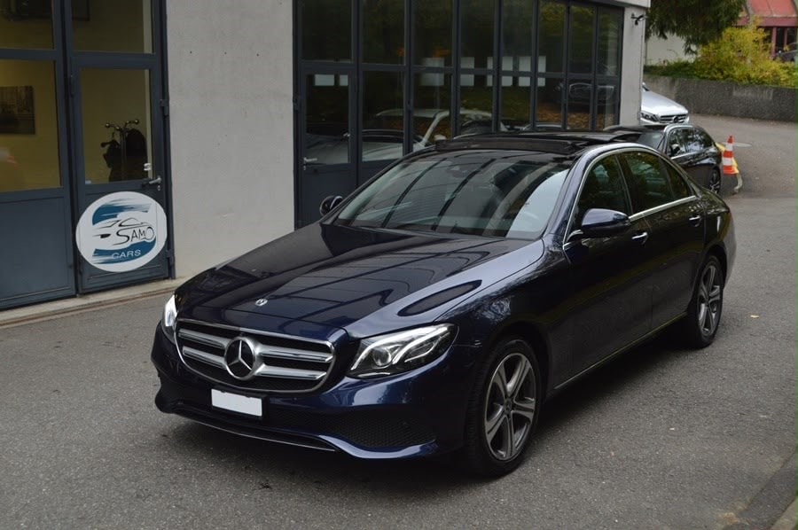 MERCEDES-BENZ E 220 d 4Matic-image-1