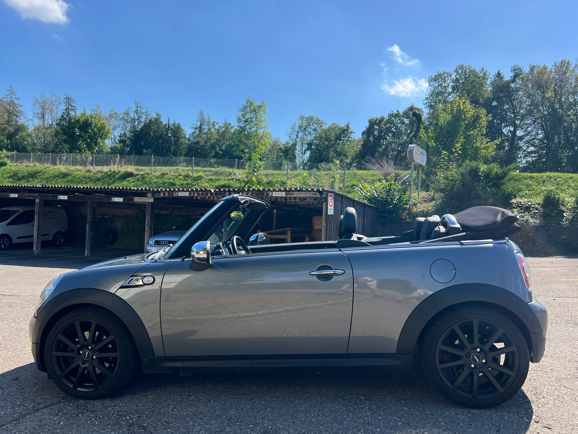 MINI Cooper S Cabriolet-image-6