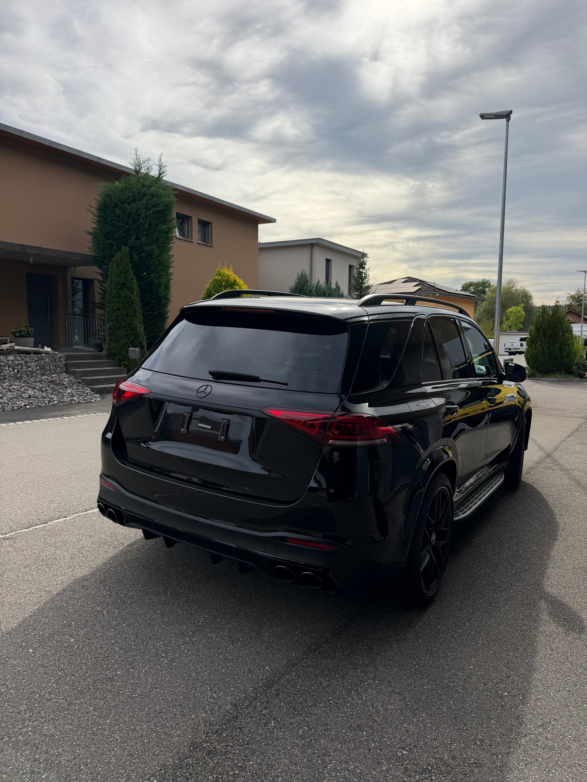 MERCEDES-BENZ GLE 53 AMG 4Matic+ 9G-Speedshift-image-5