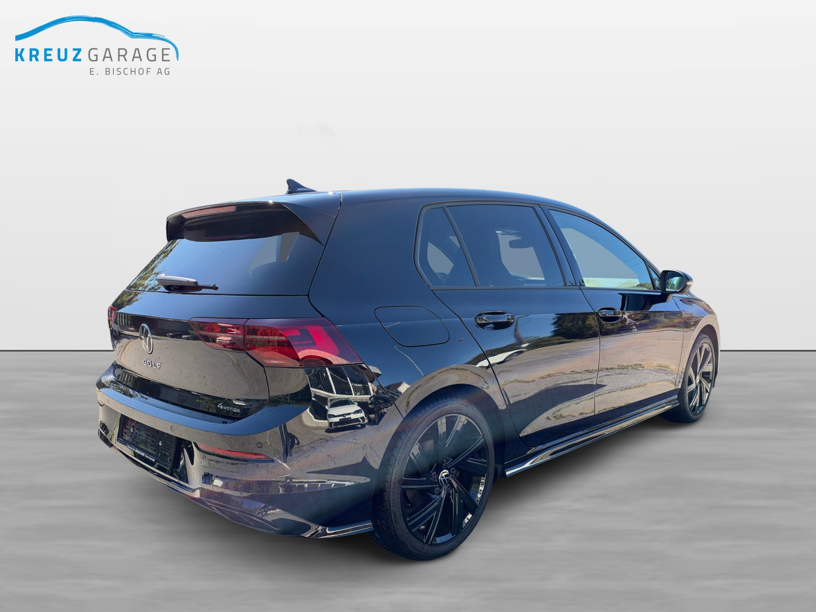 VW Golf 2.0 TSI R-Line DSG 4 Motion-image-4