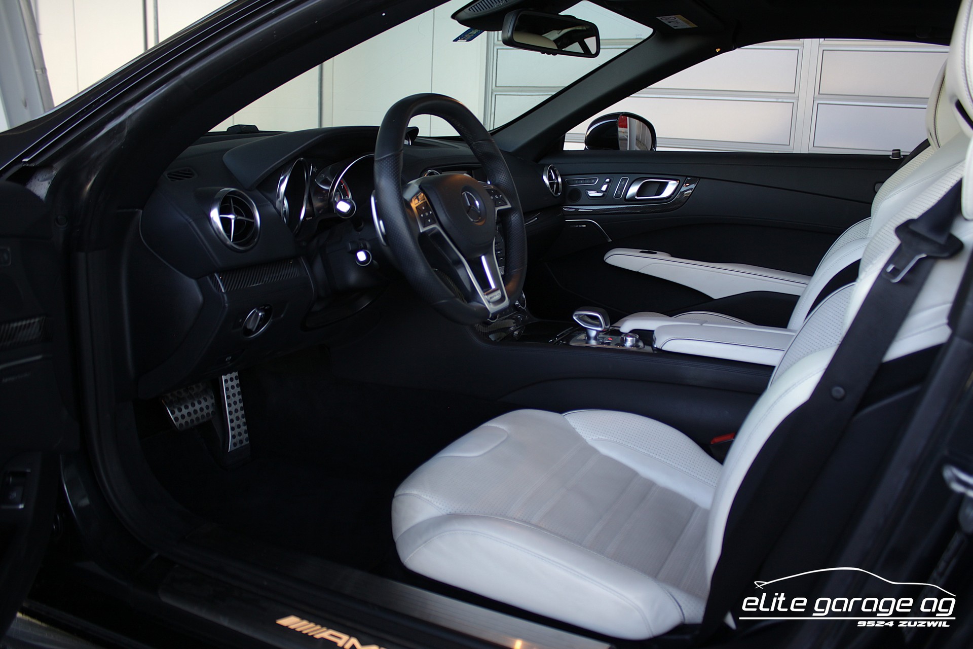 MERCEDES-BENZ SL 63 AMG Speedshift-image-12