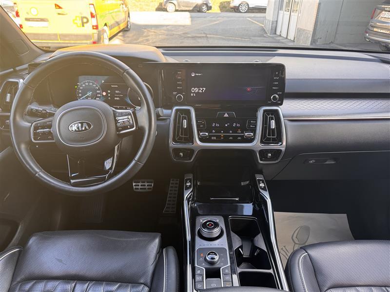 KIA Sorento 1.6 T-GDi Plug-in Hybrid Style-image-16
