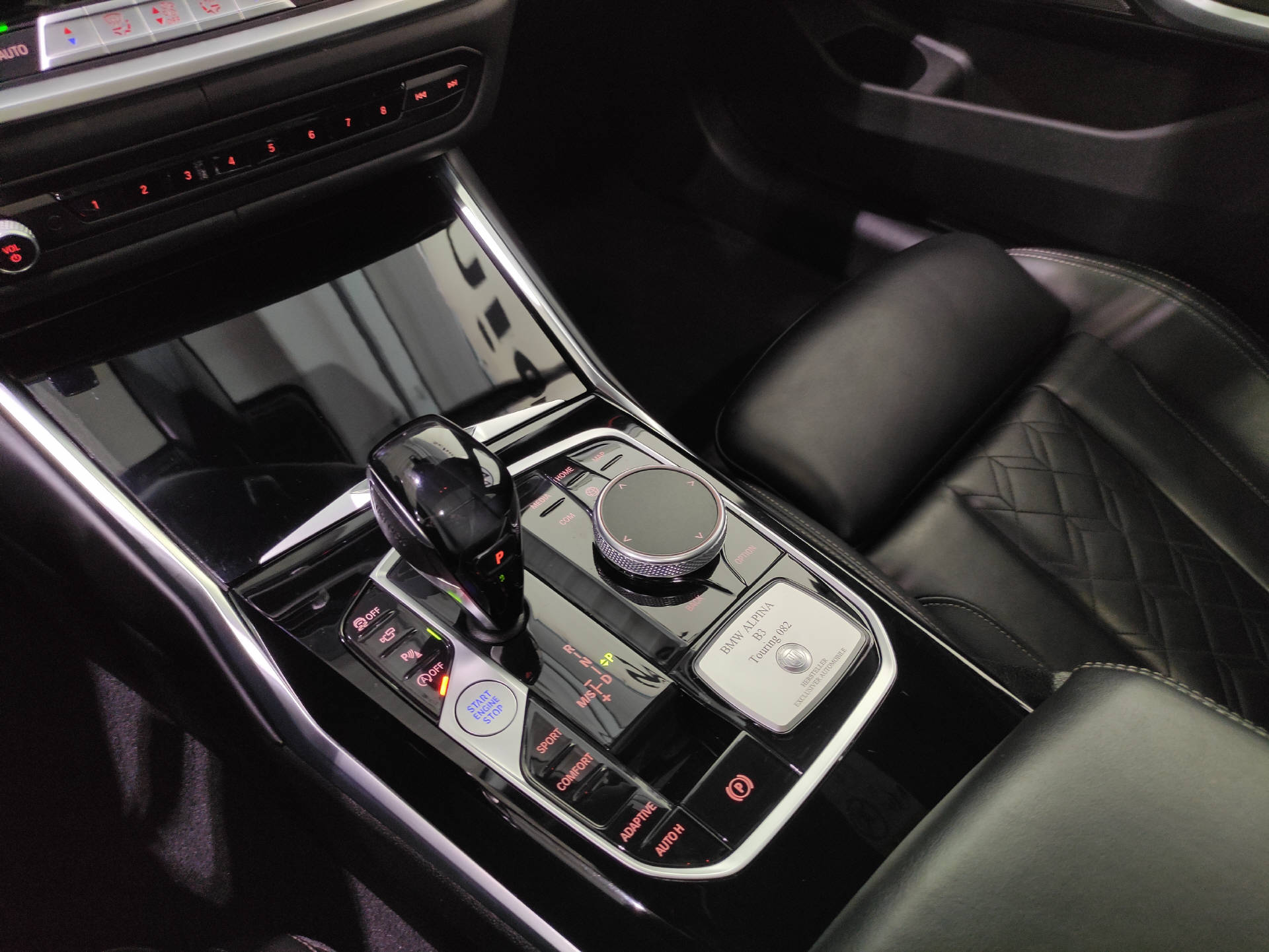 BMW-ALPINA B3 Touring 3.0 Biturbo 4x4-image-14