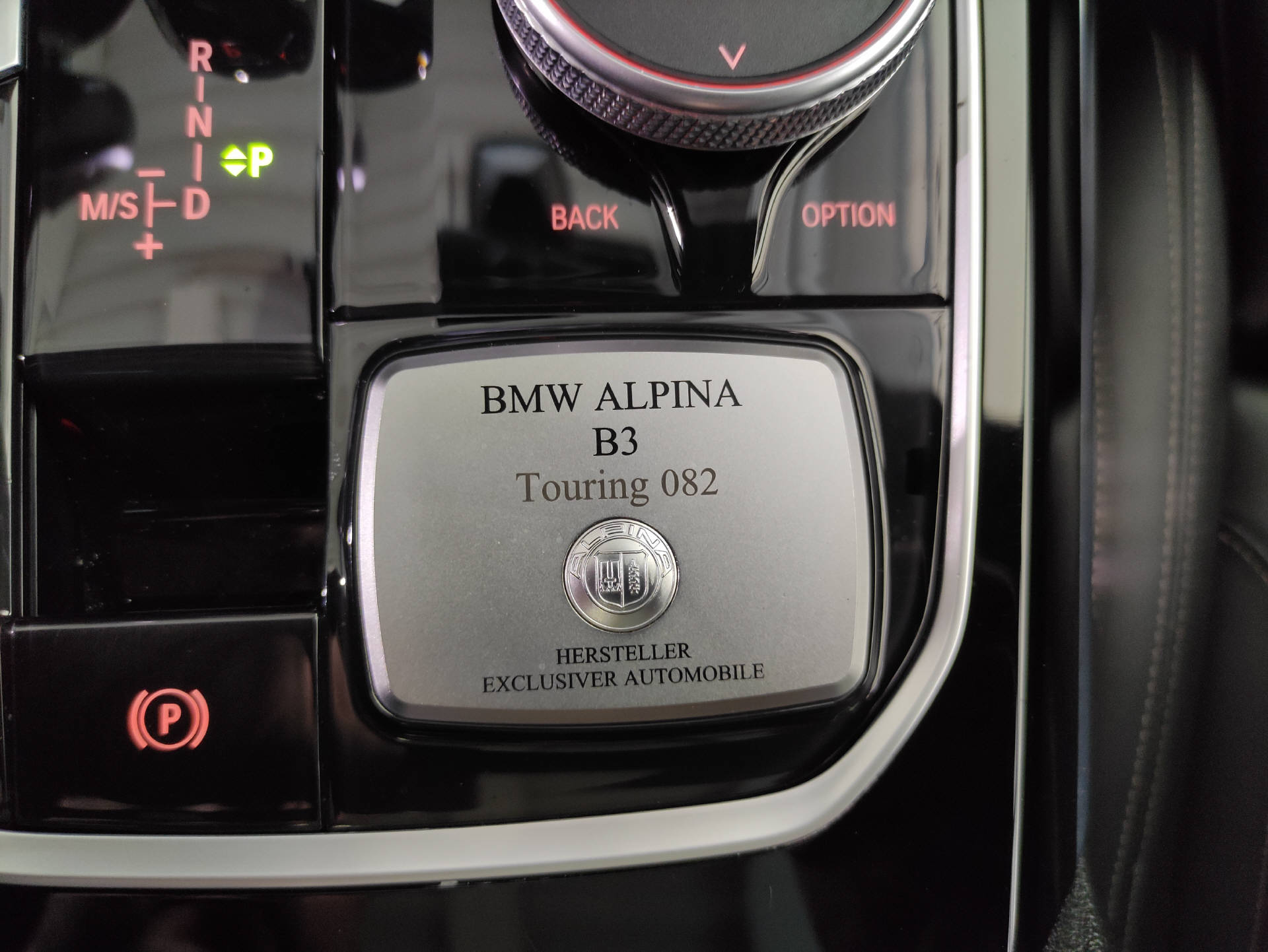 BMW-ALPINA B3 Touring 3.0 Biturbo 4x4-image-15