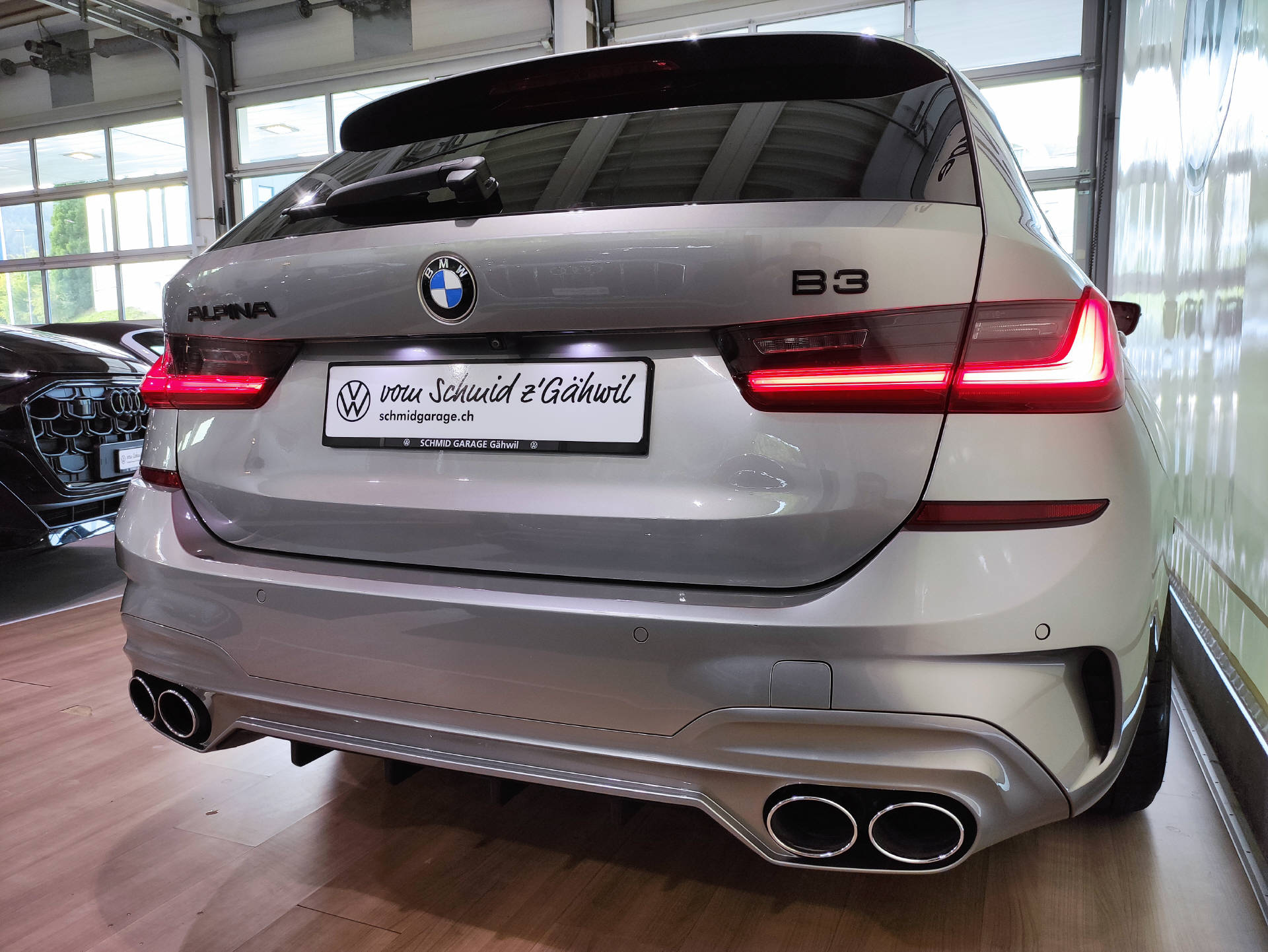 BMW-ALPINA B3 Touring 3.0 Biturbo 4x4-image-21