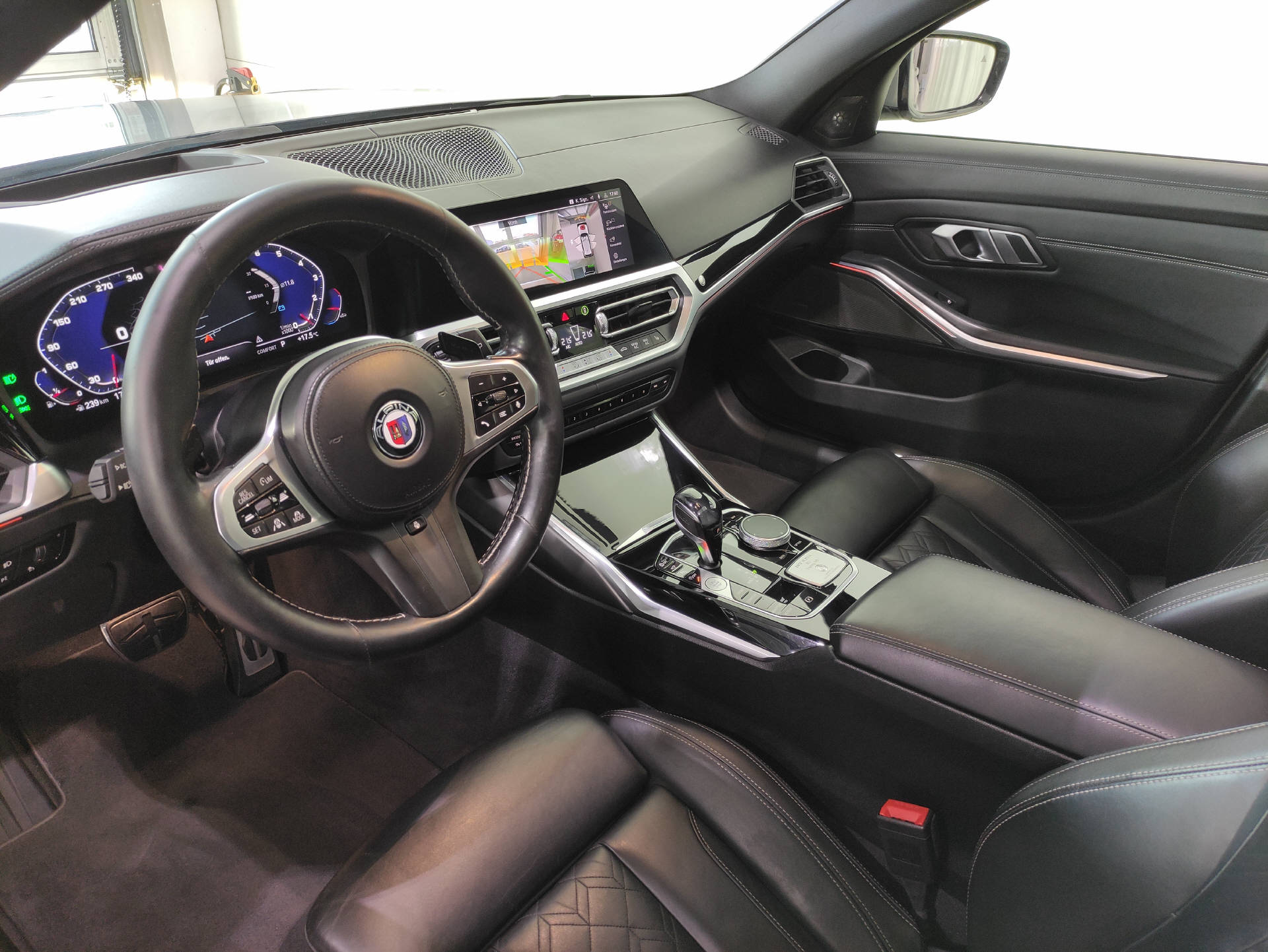 BMW-ALPINA B3 Touring 3.0 Biturbo 4x4-image-6