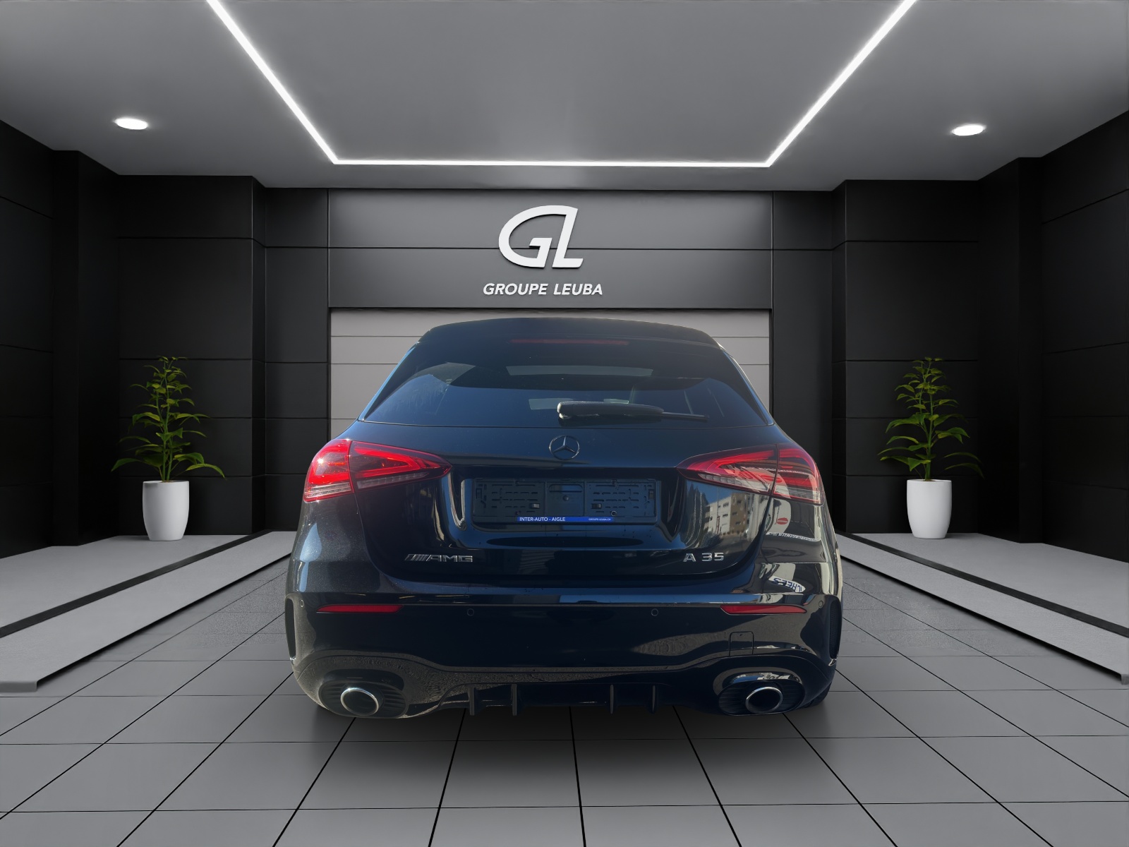 MERCEDES-BENZ A 35 AMG 4Matic-image-4