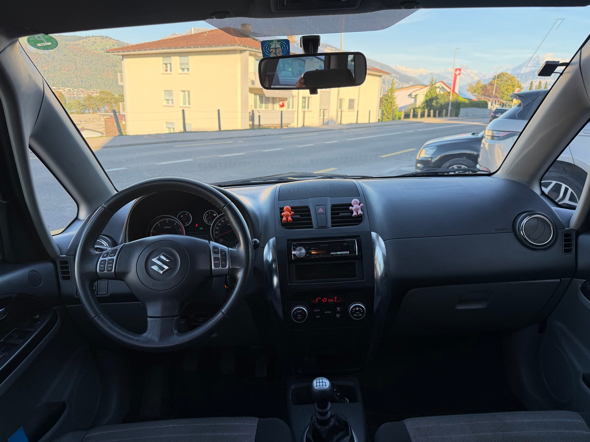 SUZUKI SX4 2.0 TD GL Top 4WD-image-4