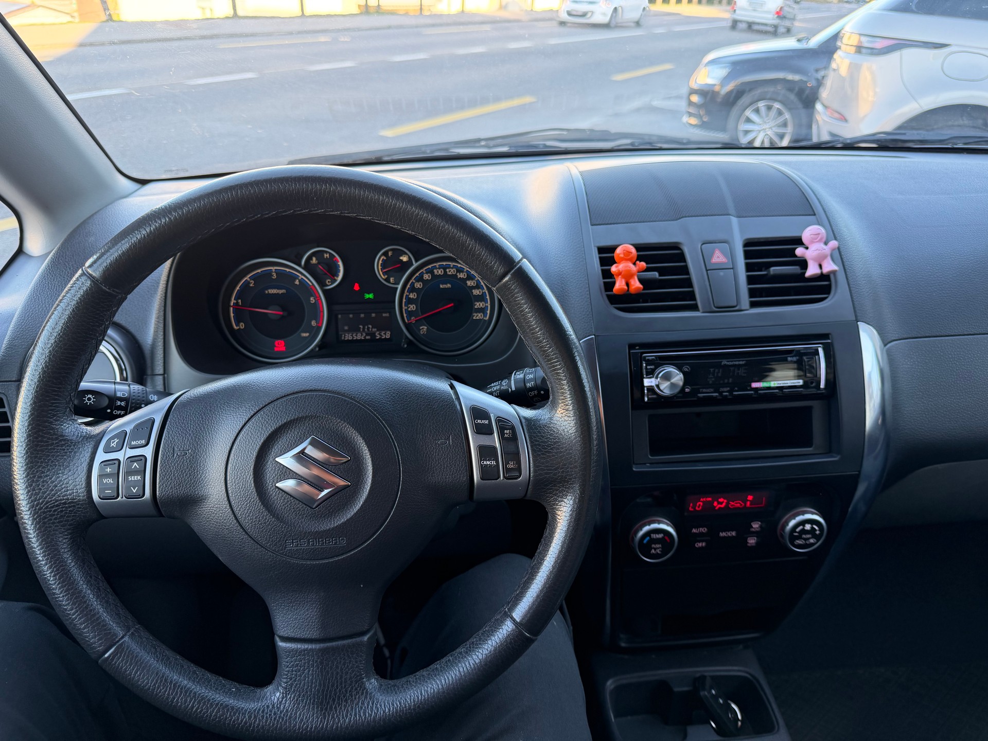 SUZUKI SX4 2.0 TD GL Top 4WD-image-5