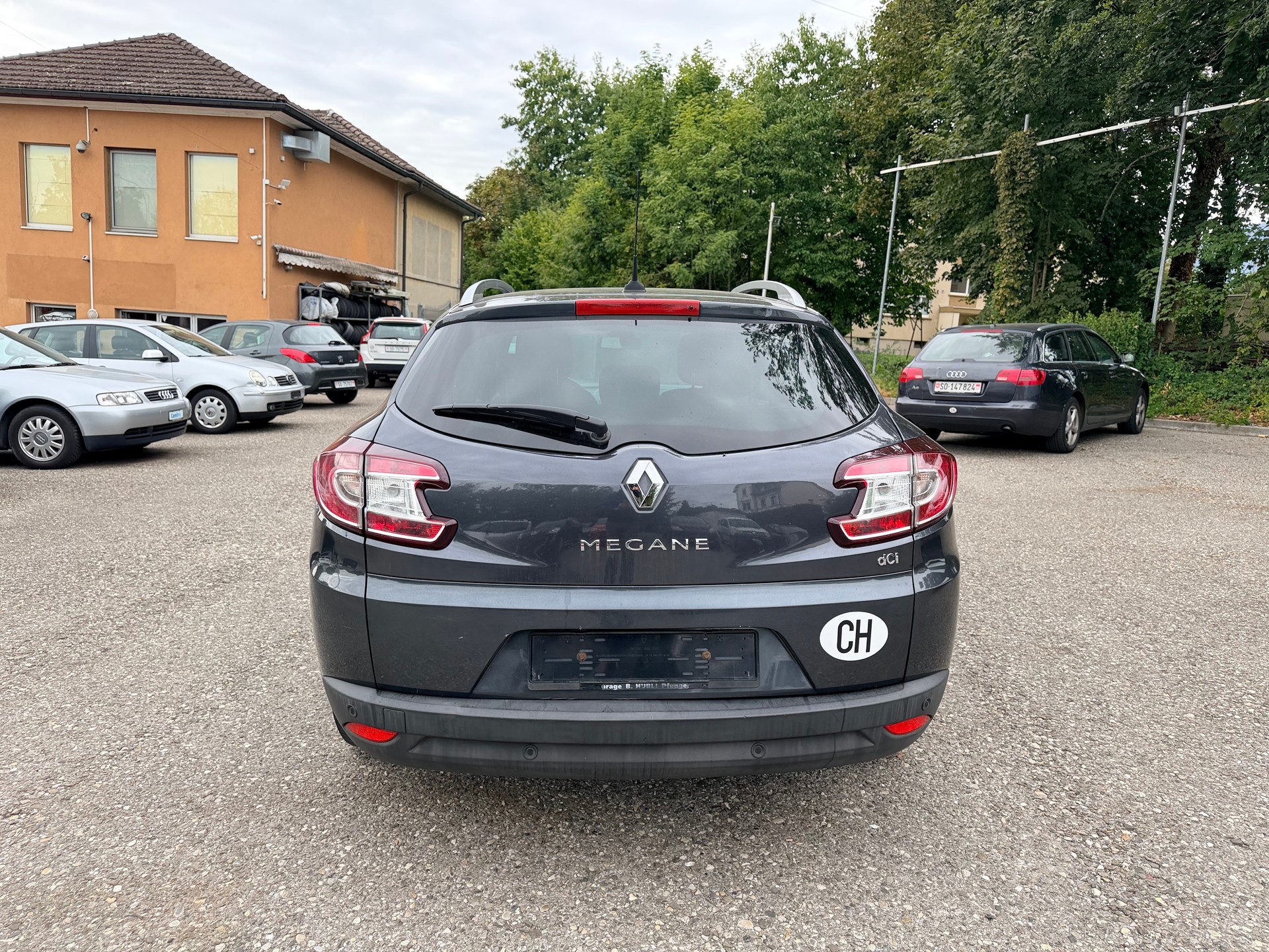 RENAULT Mégane Grandtour 1.5 dCi Dynamique EDC-image-6