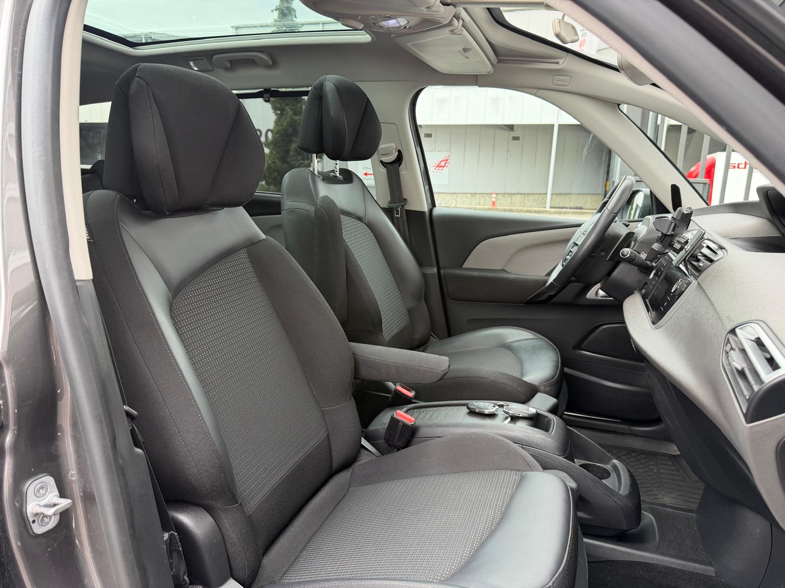 CITROEN Grand C4 Spacetourer 1.5 BlueHDi Shine EAT8-image-14