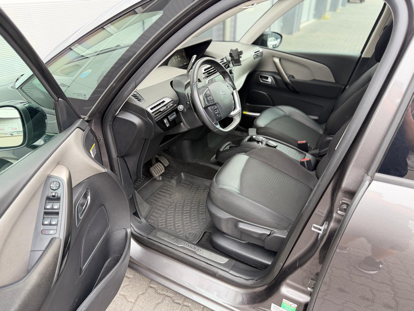 CITROEN Grand C4 Spacetourer 1.5 BlueHDi Shine EAT8-image-7