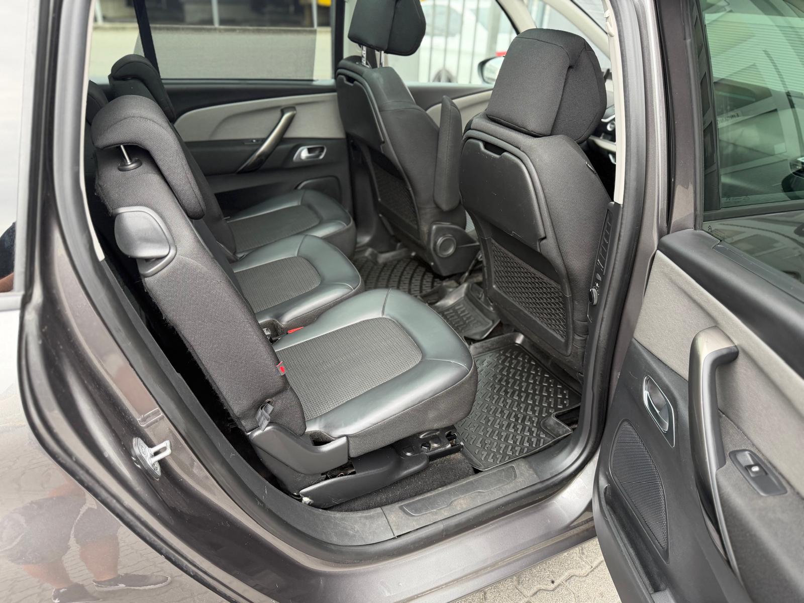 CITROEN Grand C4 Spacetourer 1.5 BlueHDi Shine EAT8-image-15