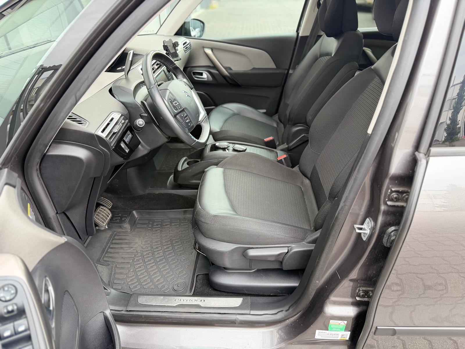 CITROEN Grand C4 Spacetourer 1.5 BlueHDi Shine EAT8-image-8
