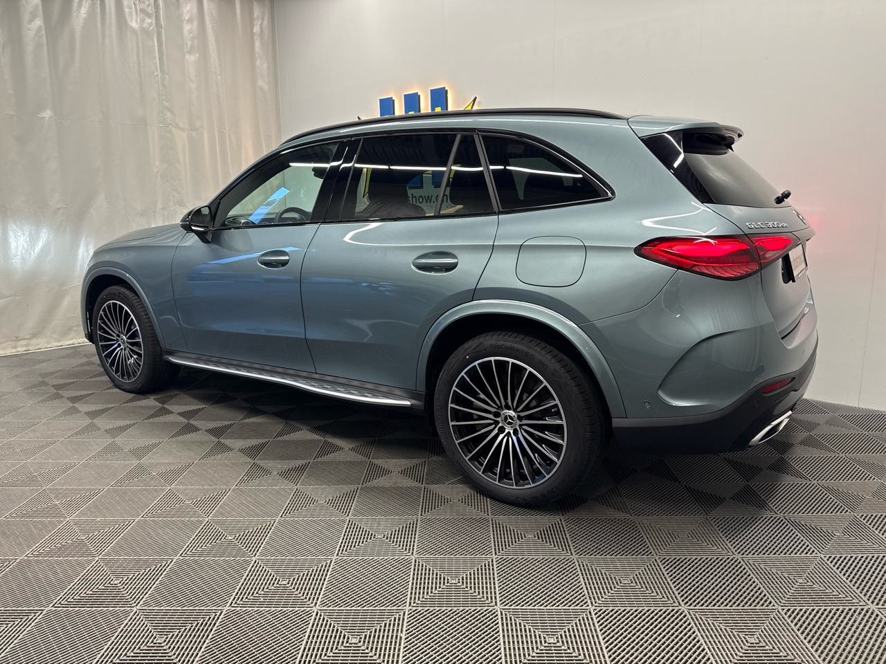 MERCEDES-BENZ GLC 300 de 4Matic AMG 9G-Tronic-image-1