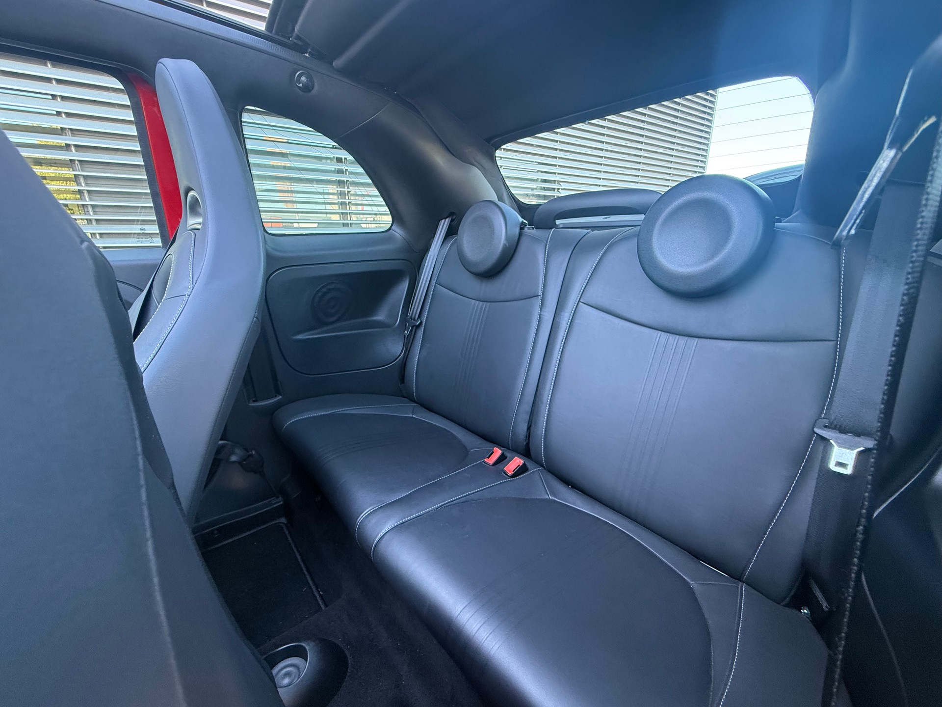 FIAT 595C 1.4 16V Turbo Abarth Competizione-image-4