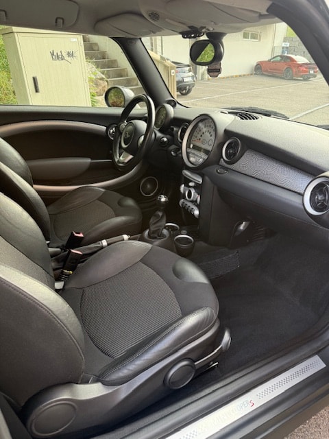 MINI Cooper S-image-7