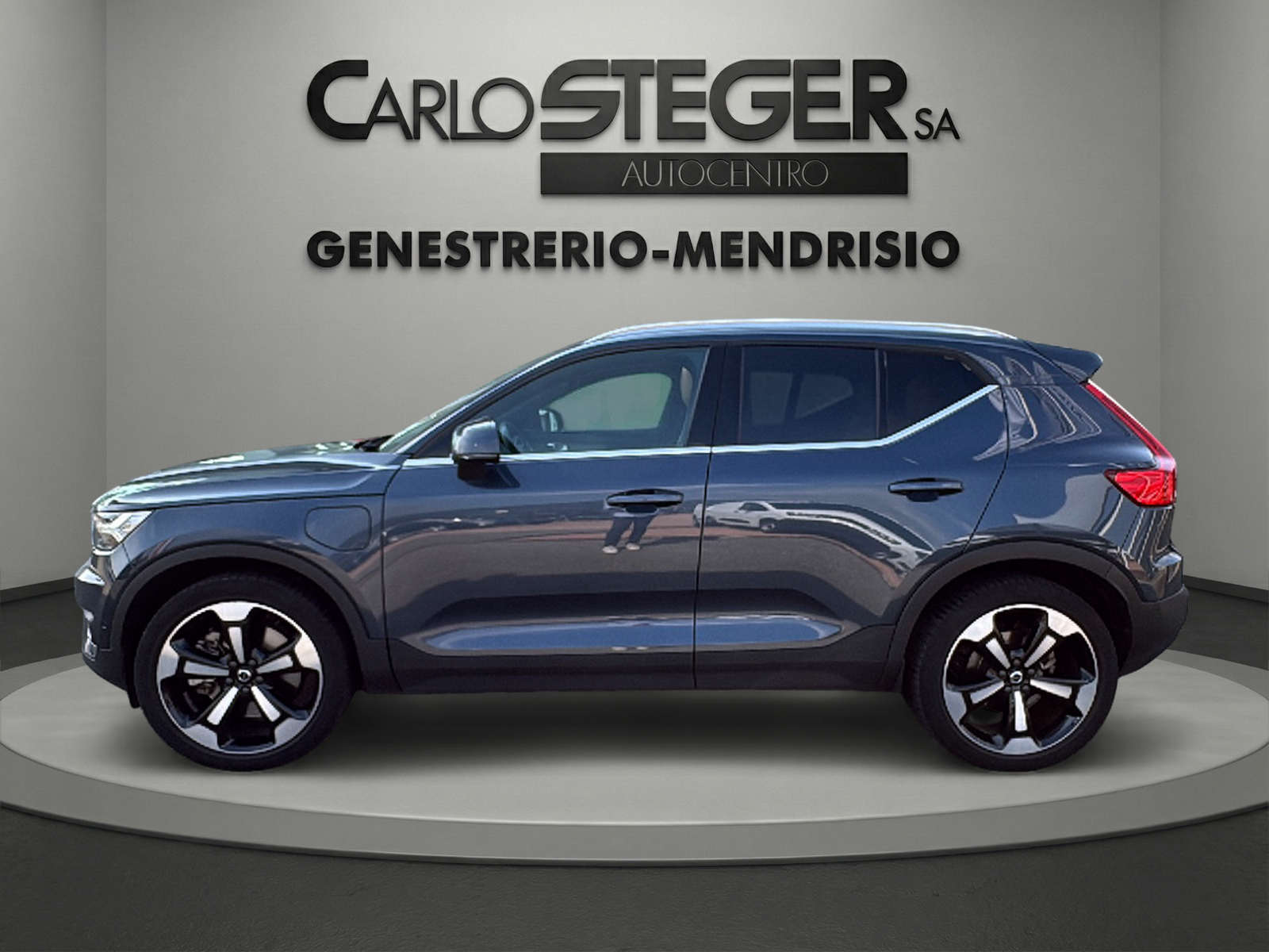 VOLVO XC40 T5 TwE Inscription DCT-image-0