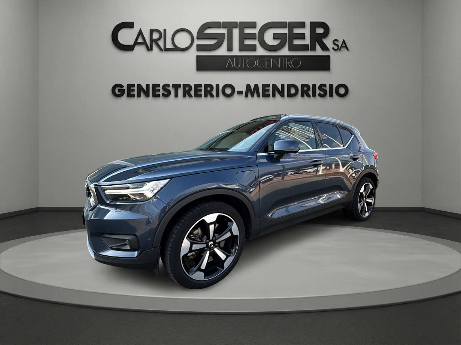 VOLVO XC40 T5 TwE Inscription DCT-image-2
