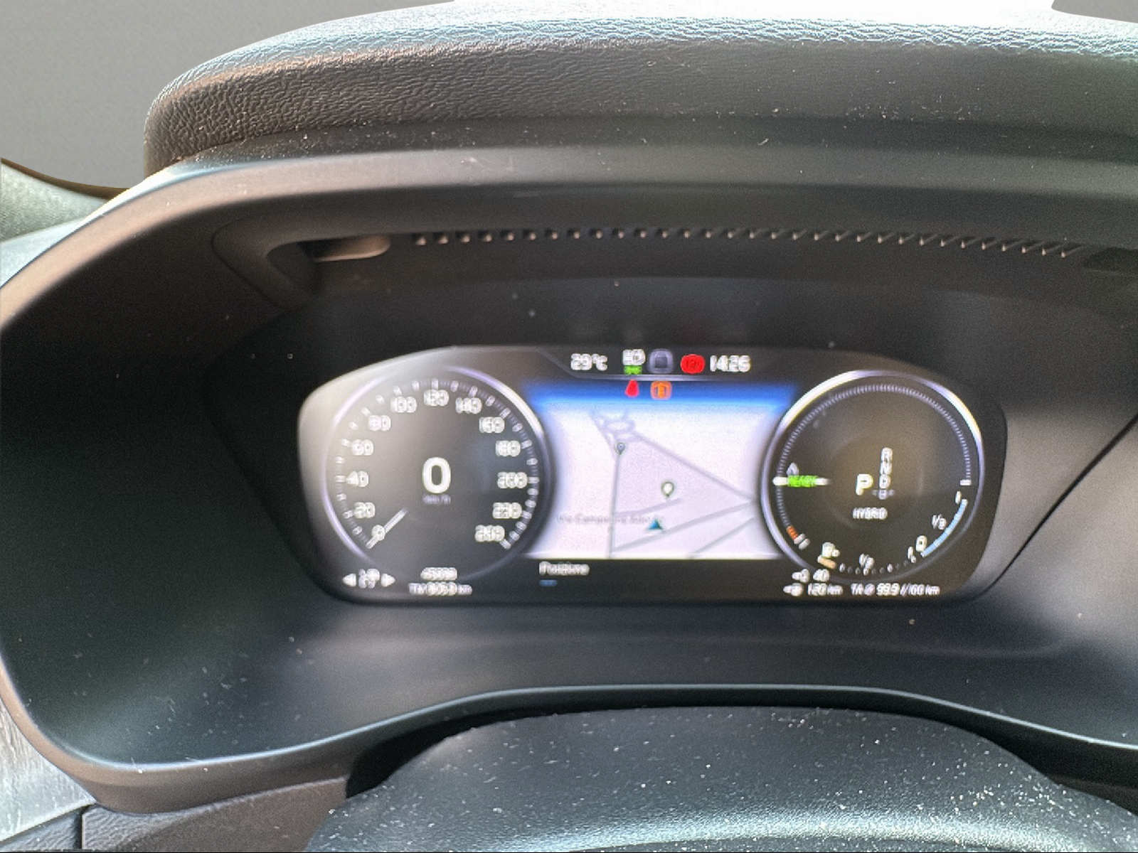 VOLVO XC40 T5 TwE Inscription DCT-image-11