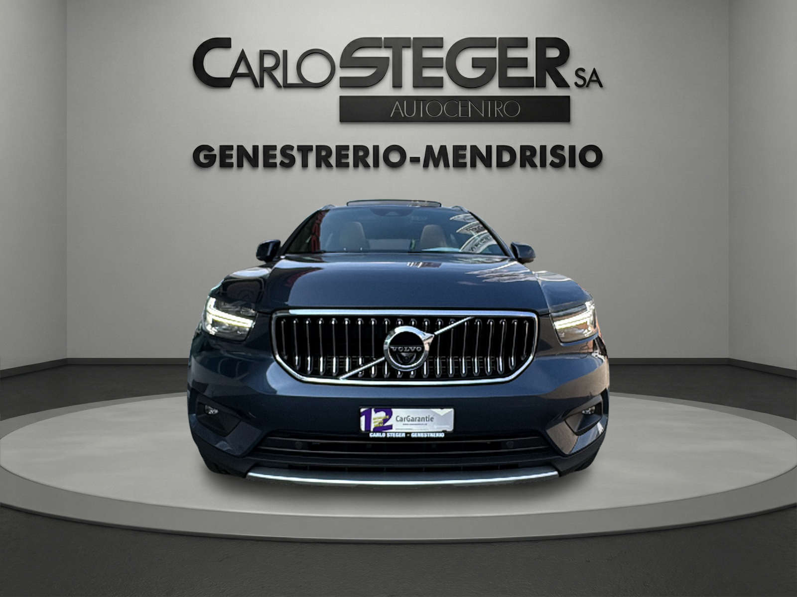 VOLVO XC40 T5 TwE Inscription DCT-image-1