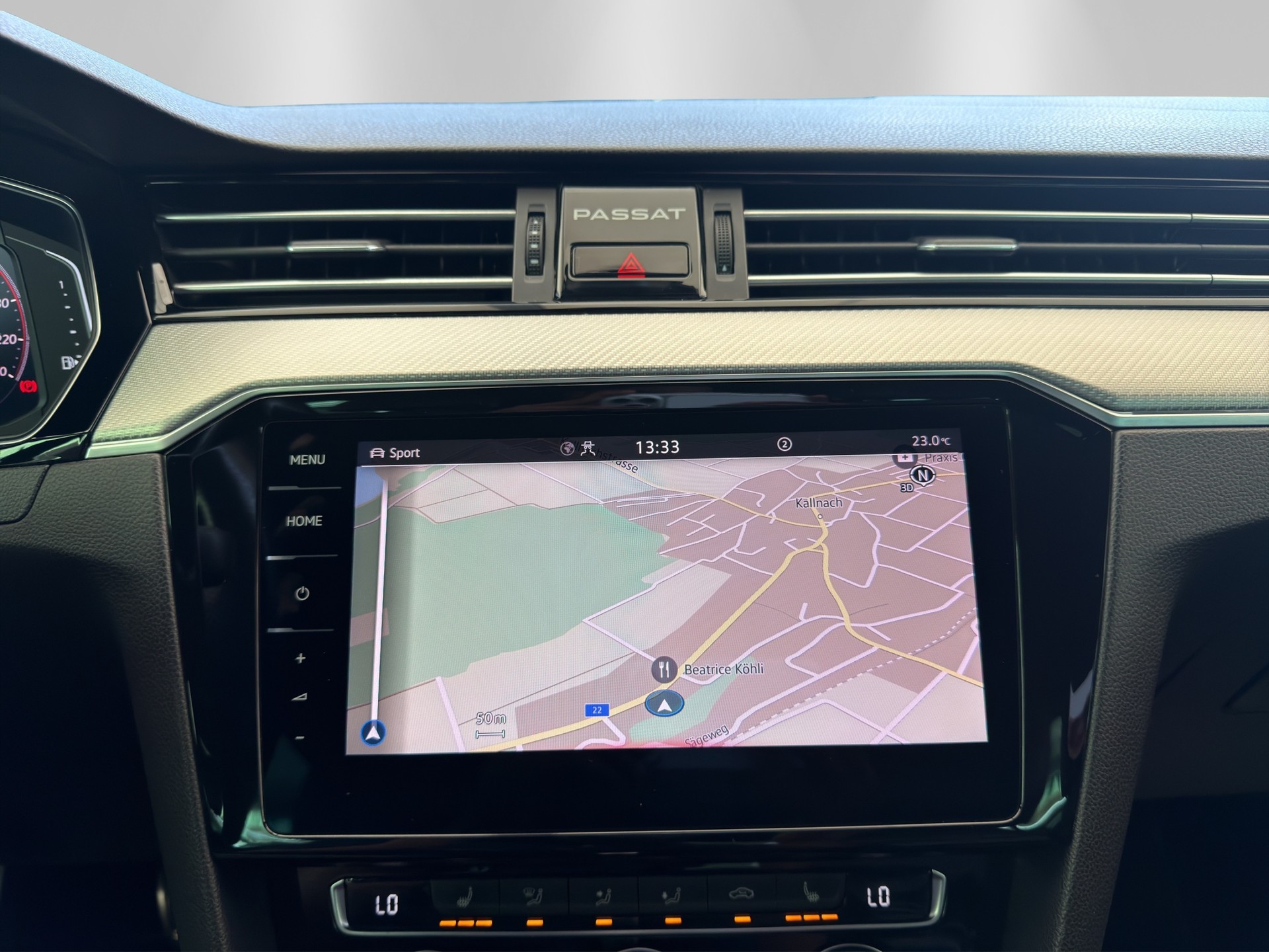 VW Passat 2.0 TDI BMT R-Line Edition 4Motion DSG-image-11