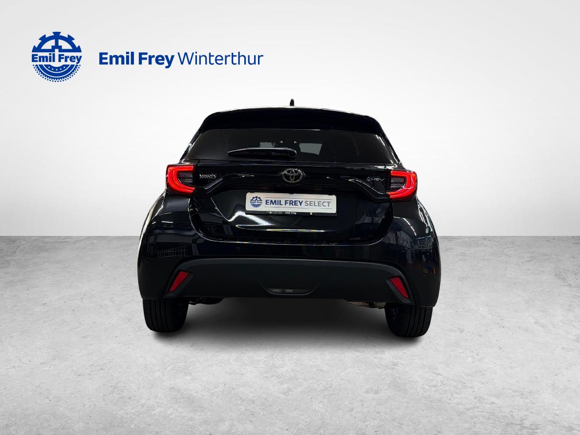 TOYOTA Yaris 1.5 VVT-i HSD Trend-image-3
