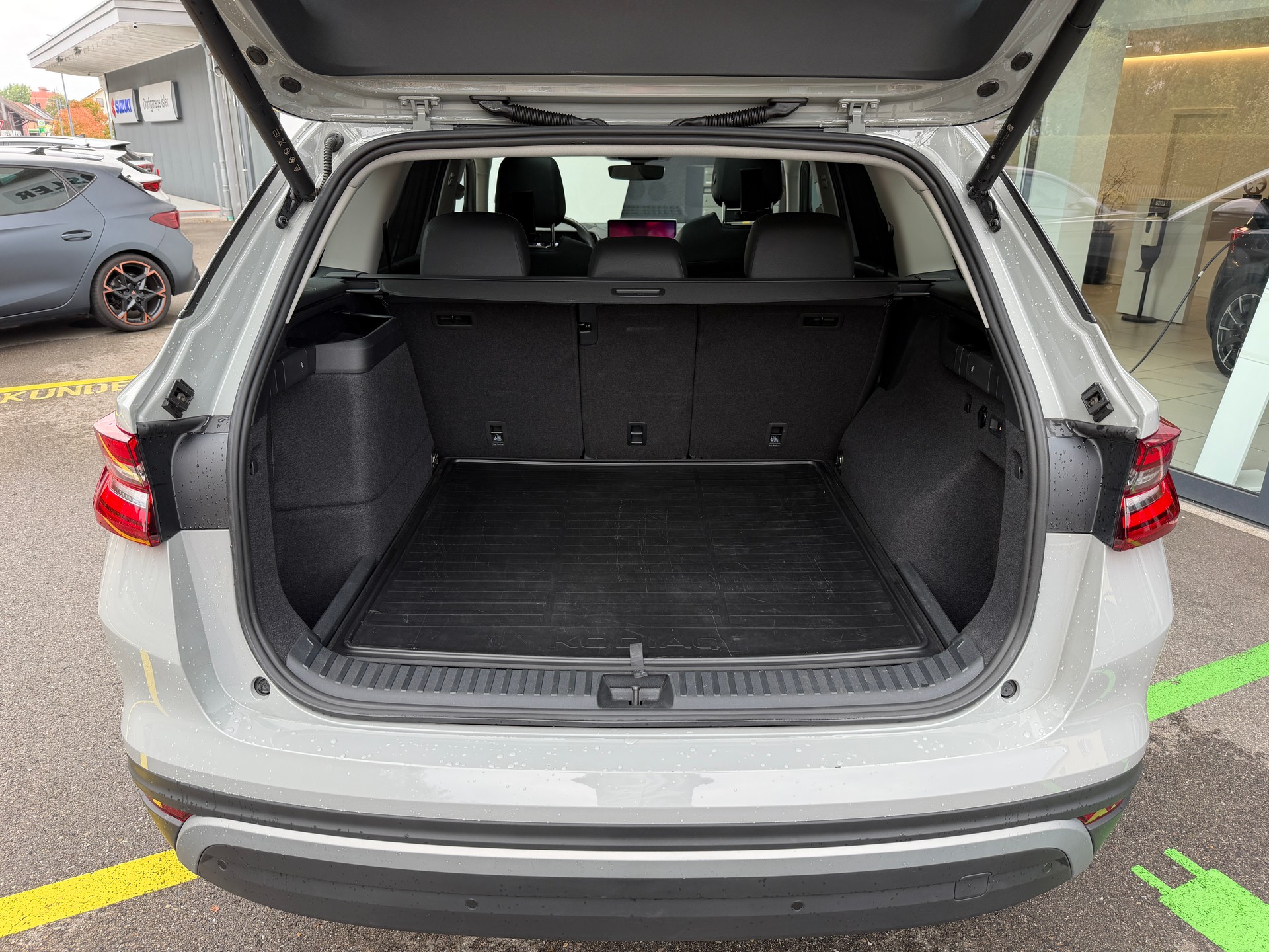 SKODA Kodiaq 1.5 TSI PHEV Dynamic-image-6