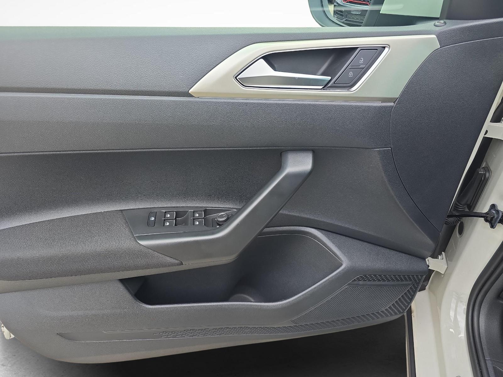 VW Taigo 1.0 TSI Life-image-17