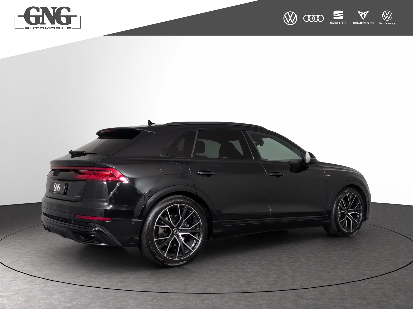 AUDI Q8 55 TFSI quattro tiptronic-image-2