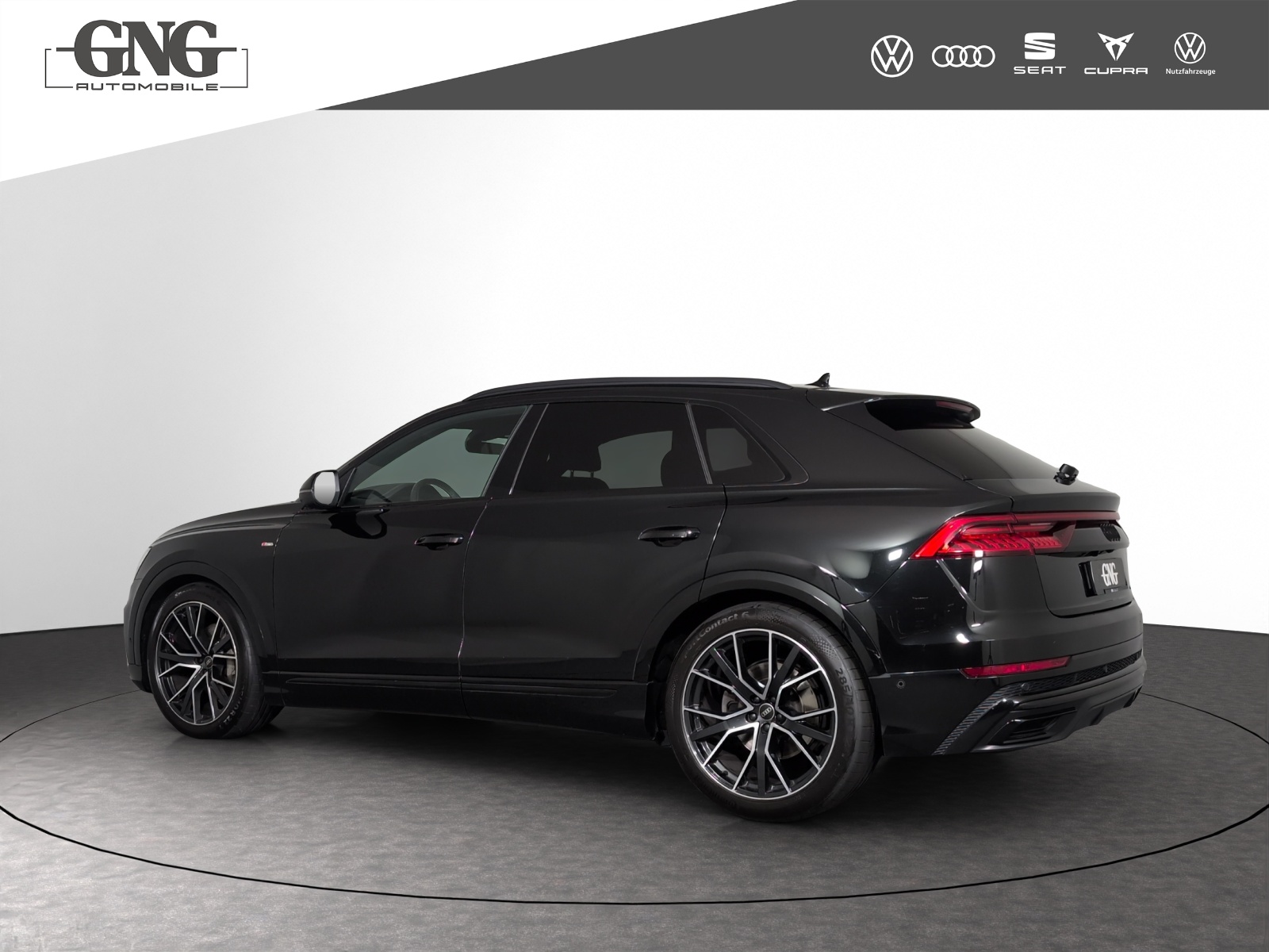 AUDI Q8 55 TFSI quattro tiptronic-image-1