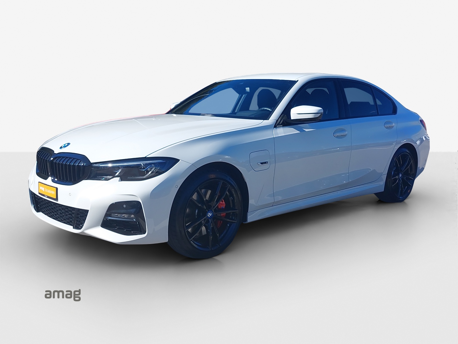 BMW 330e xDrive Steptronic-image-0