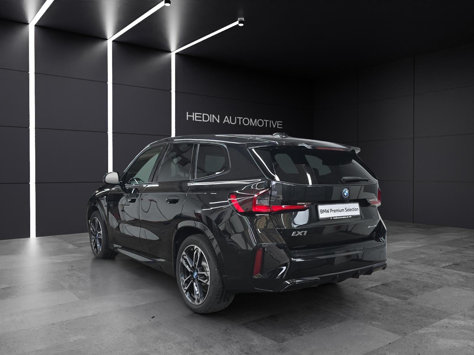 BMW iX1 30xDrive-image-6