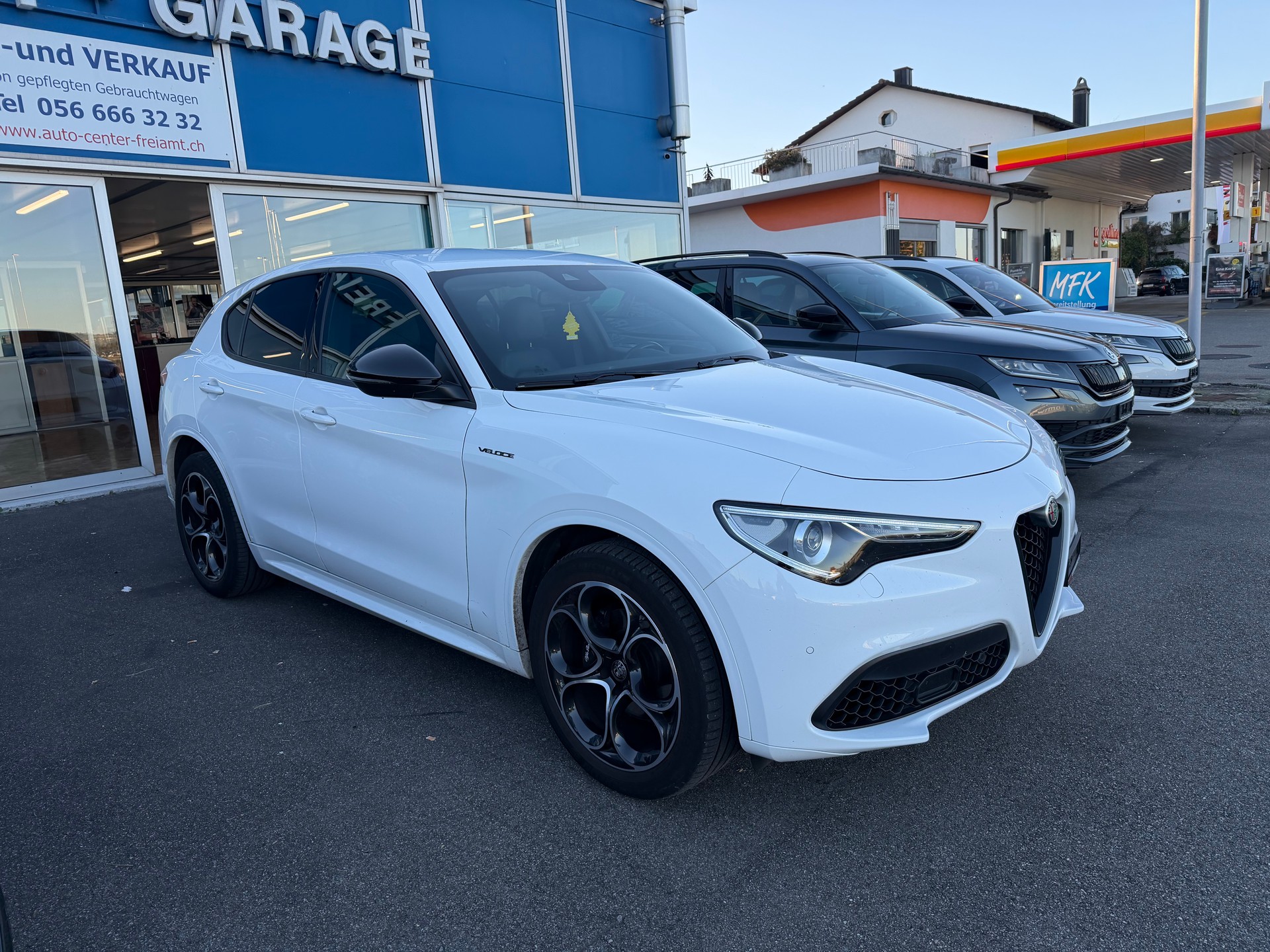 ALFA ROMEO Stelvio 2.0 Veloce Q4 Automatic-image-5