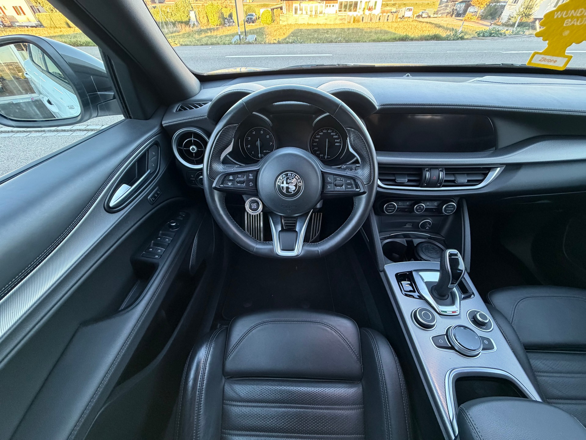 ALFA ROMEO Stelvio 2.0 Veloce Q4 Automatic-image-9