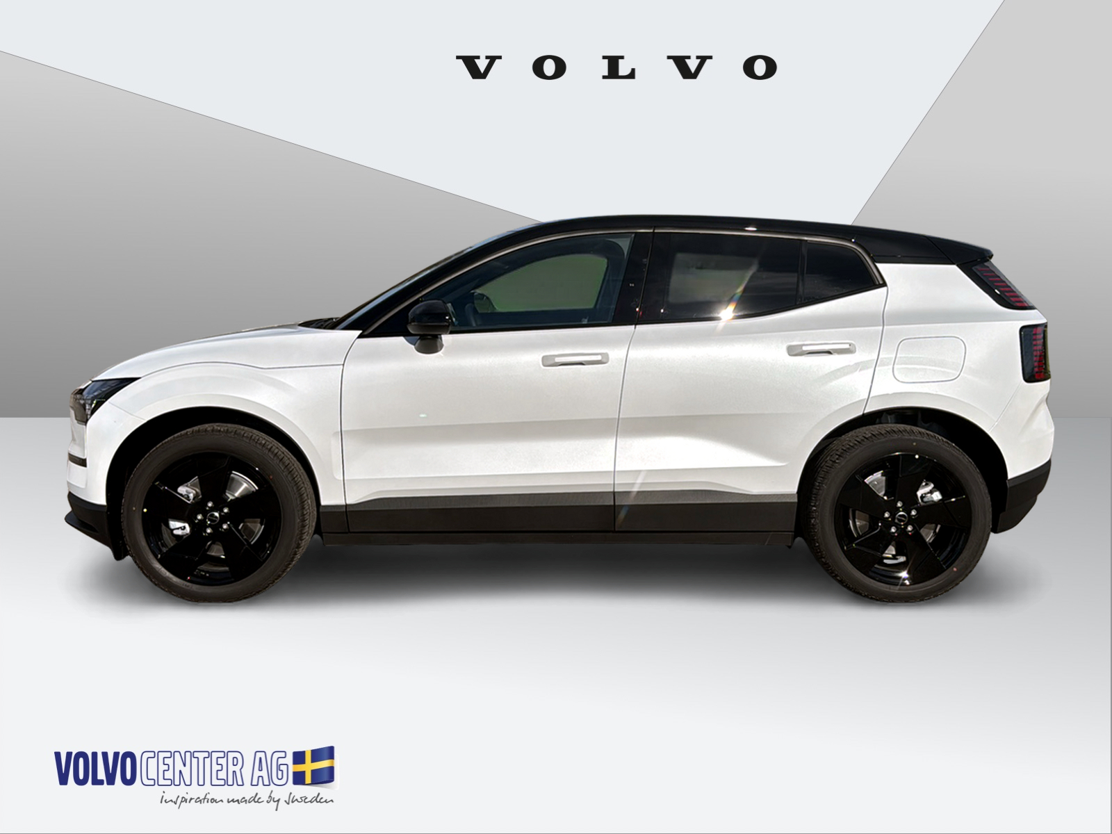 VOLVO EX 30 P5 Long Range Plus XCentric Black Edition-image-1