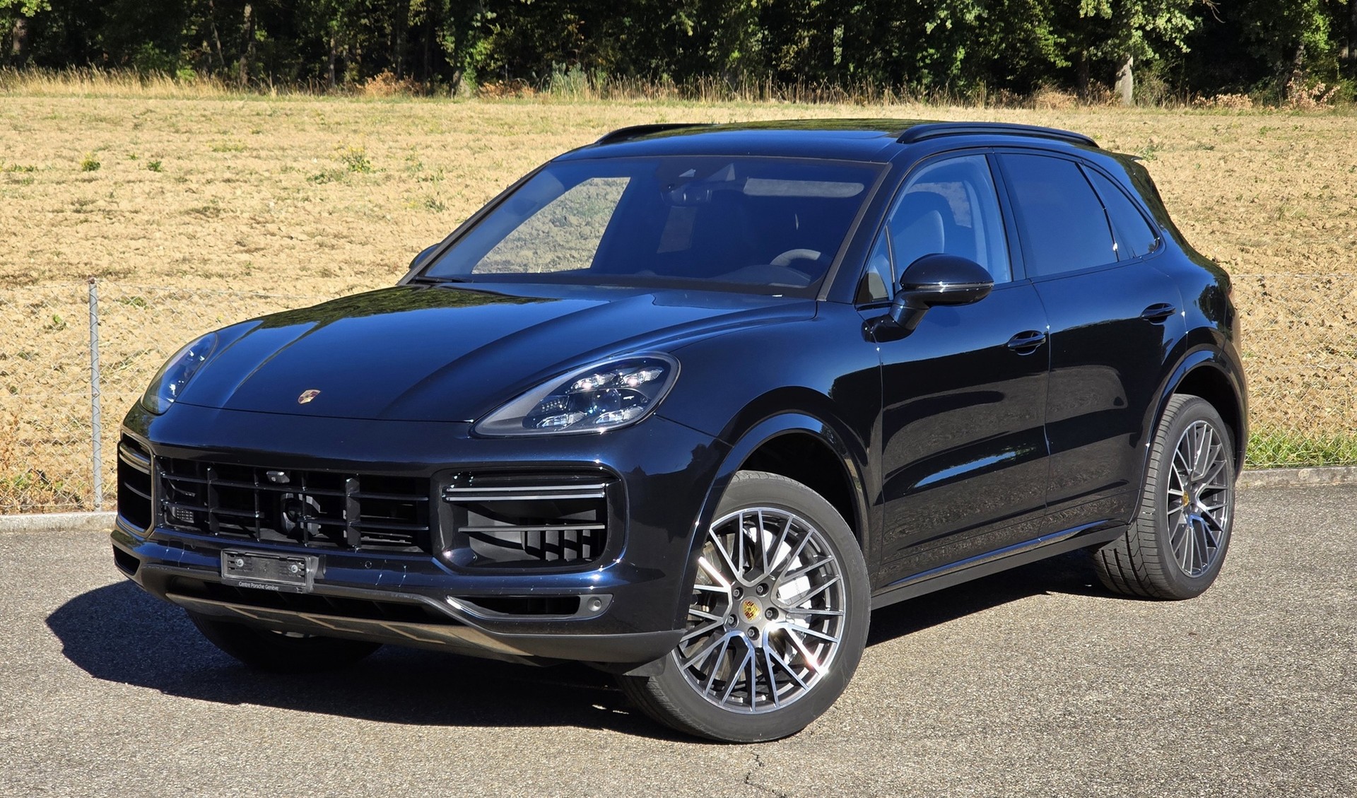 PORSCHE Cayenne Turbo-image-10