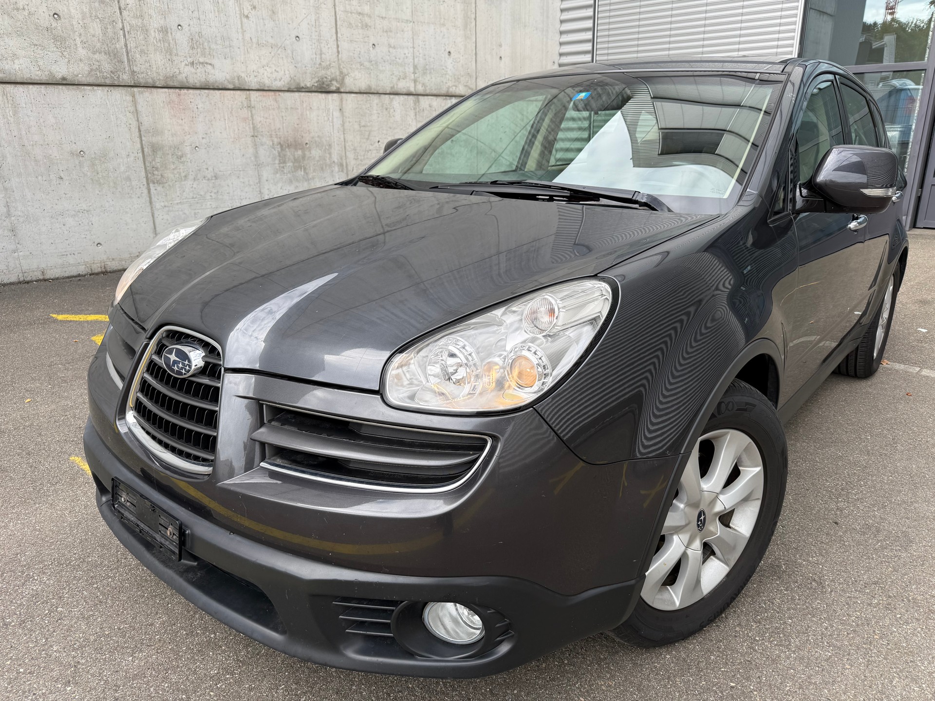 SUBARU Tribeca 3.0 AWD Limited-image-2