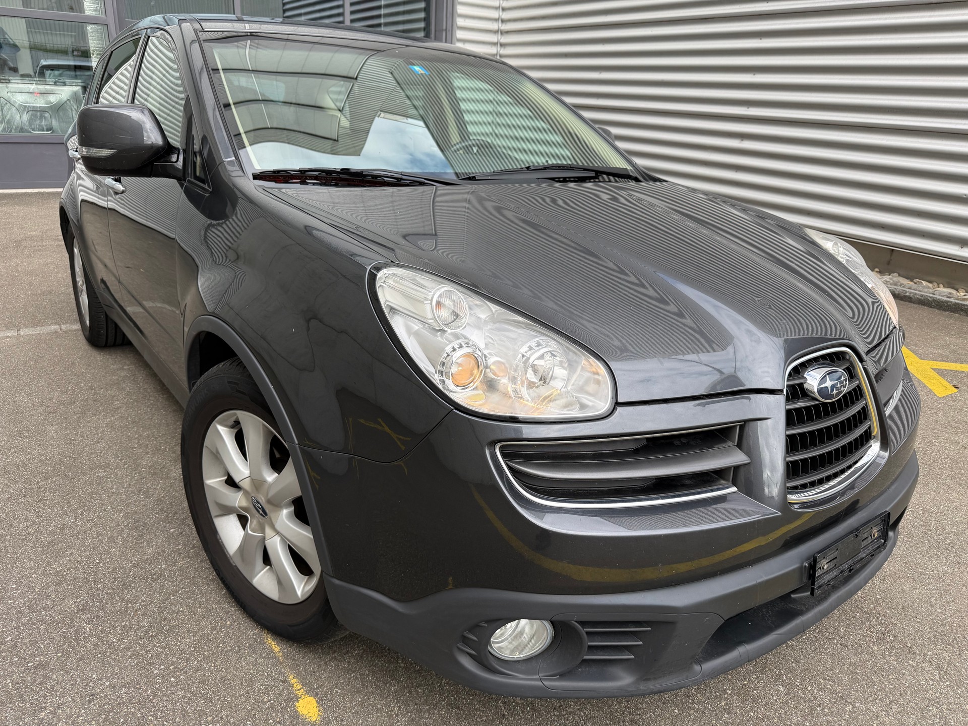 SUBARU Tribeca 3.0 AWD Limited-image-1