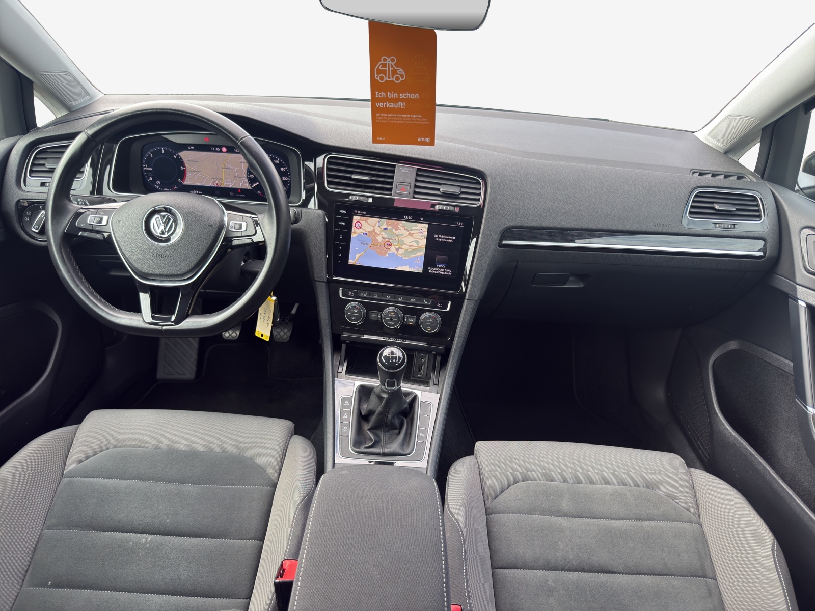 VW Golf Variant 2.0 TDI Highline 4Motion-image-8
