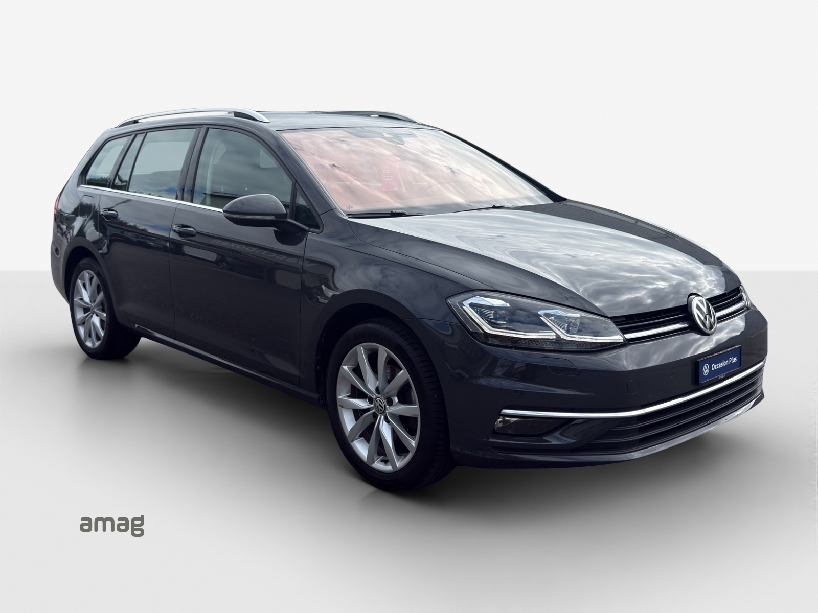 VW Golf Variant 2.0 TDI Highline 4Motion-image-5